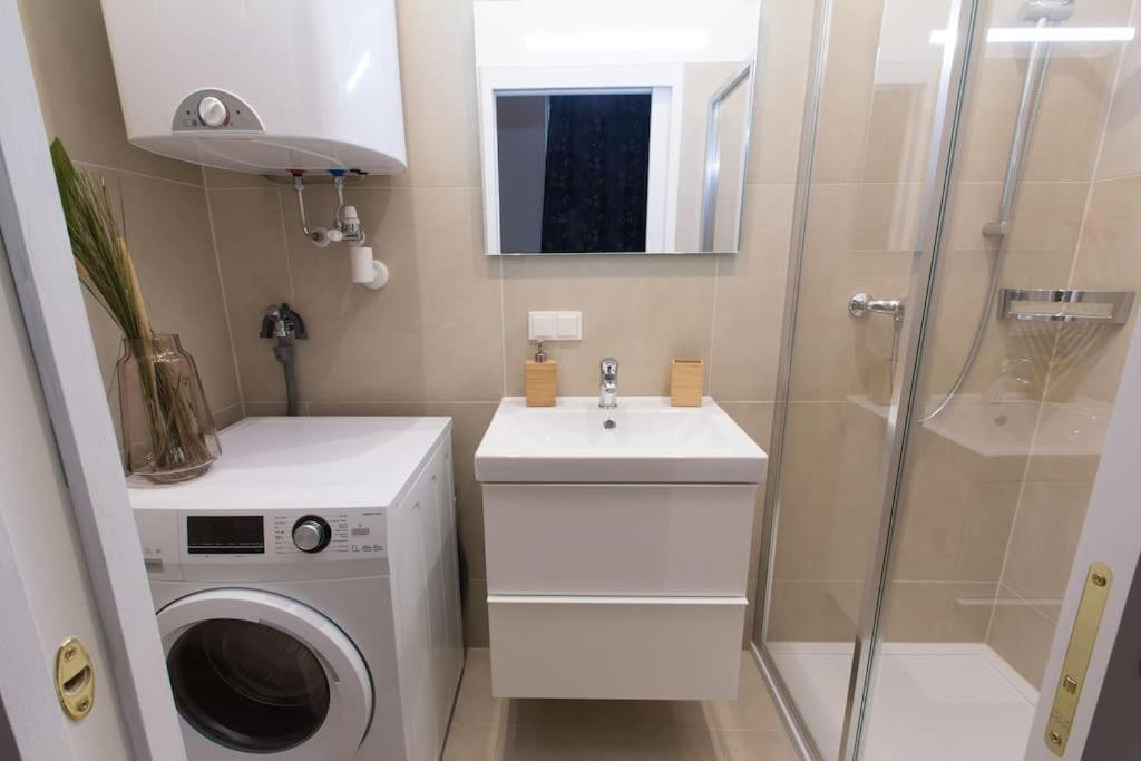 Josef'S Home I Studio In Prime Location I Patio Wien Ngoại thất bức ảnh